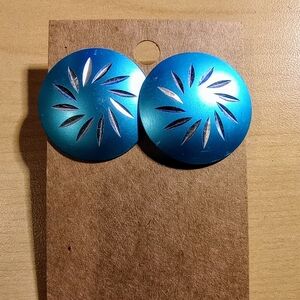 Vintage 80s 90s Teal Blue Round Aluminum Earrings Pierced.